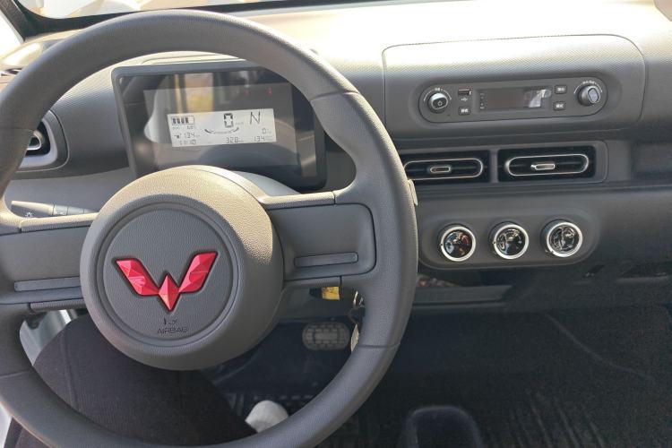 Used Wuling Zhiguang New Energy 2025 Standard Model