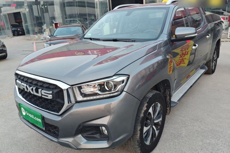 Used SAIC MAXUS T70 2021 2.0T Diesel Automatic Two-Wheel Drive Elite Version with Long Bed and High Ground Clearance
