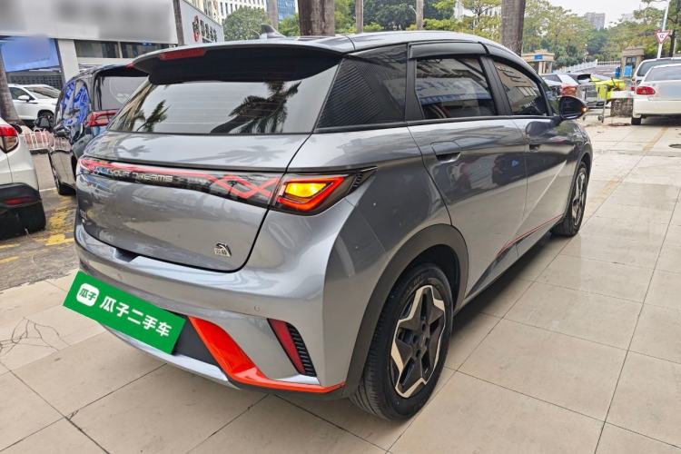 Used BYD Dolphin 2021 405 km Free Version
