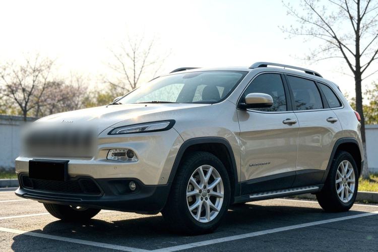 Used Jeep Cherokee 2016 2.4L Leading Edition