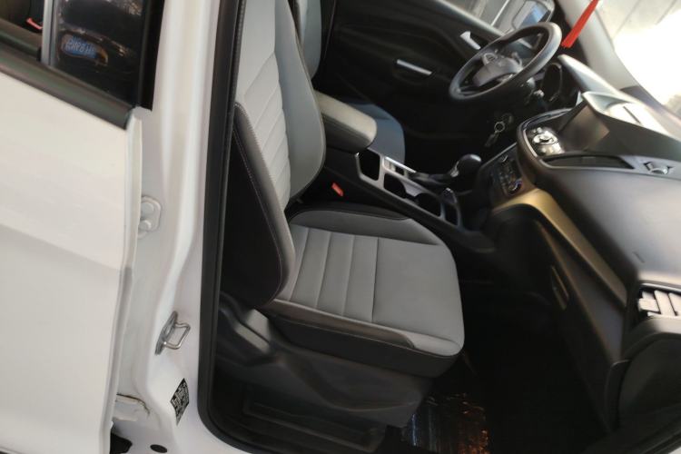 Used Ford Kuga 2017 EcoBoost 180 Two-Wheel-Drive Elite Trim
