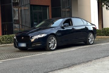 Used Jaguar XFL 2020 XFL 2.0T P200 Two-Wheel-Drive Rally Flag Edition