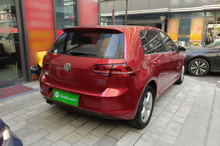 Used Volkswagen Golf 2017 230TSI Automatic Comfort Edition – Celebrating Milestone of One Million Units
