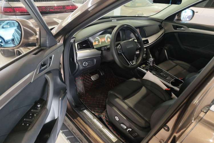 Used Haval H7 2017 Red-Label H7 2.0T Automatic Prestige Model
