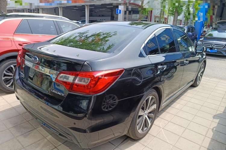 Used Subaru Legacy 2017 2.5i All-Wheel-Drive Glory Edition
