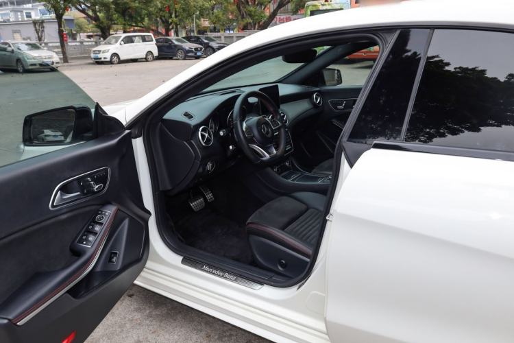 Used Mercedes-Benz CLA 2017 CLA 220 4MATIC