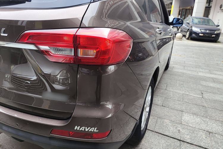 Used Haval M6 2017 1.5T Automatic Two-Wheel Drive Elite Model
