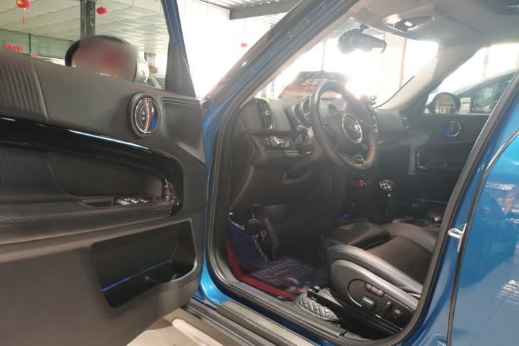 Used  Countryman 2018 1.5T COOPER Artist
