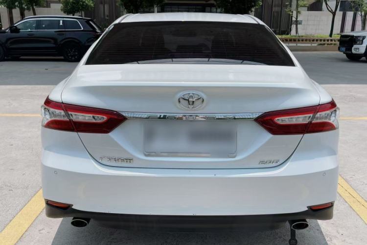Used Toyota Camry 2019 Revised Version 2.0G Luxury Edition
