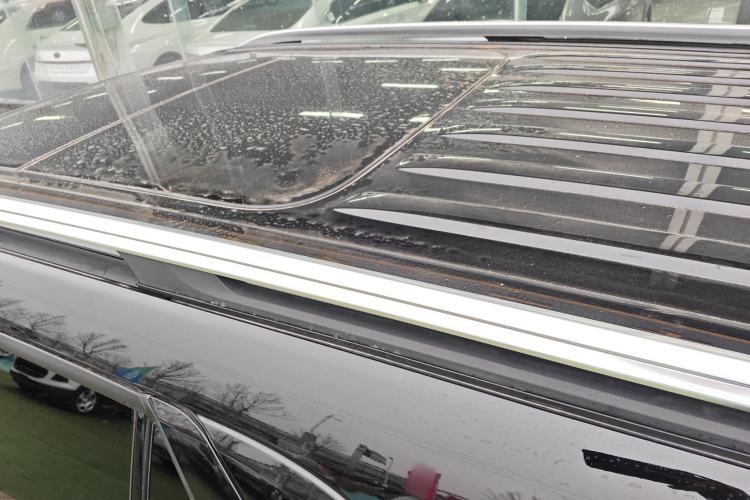 Used Ford Explorer 2024 2.3T EcoBoost Four-Wheel Drive Titanium Edition 7 Seats