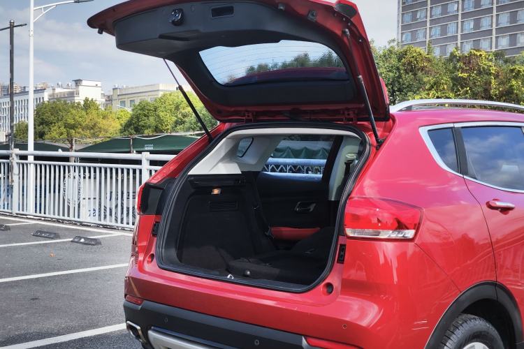 Used Haval H2s 2017 Blue Label 1.5T Manual Elite Model
