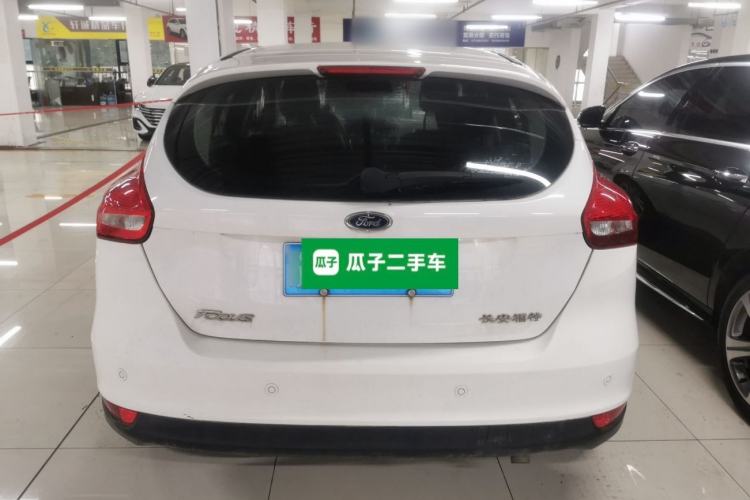 Used Ford Focus 2015 Hatchback 1.6L Automatic Fashion Edition