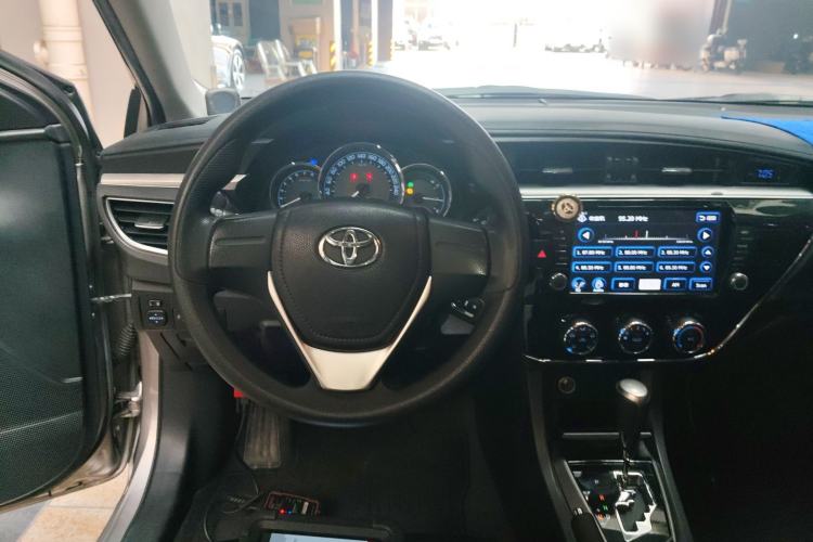 Used Toyota Corolla 2017 1.2T CVT GL
