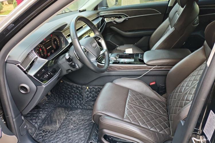 Used Audi A8 2022 A8L 50 TFSI quattro Comfort Edition Collector's Model
