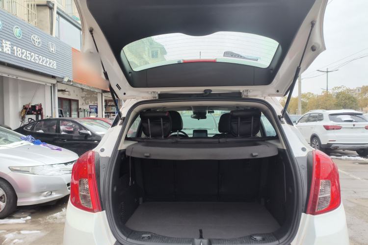 Used Buick Encore 2015 1.4T Automatic Two-Wheel Drive Urban Elite Version
