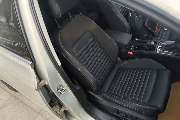 Used Volkswagen Magotan 2020 330TSI DSG Leading Model