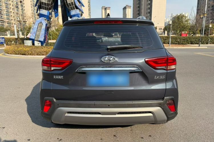 Used Hyundai ix35 2019 2.0L Automatic 2WD Zhiyong·Changxiang Edition China V Standard

