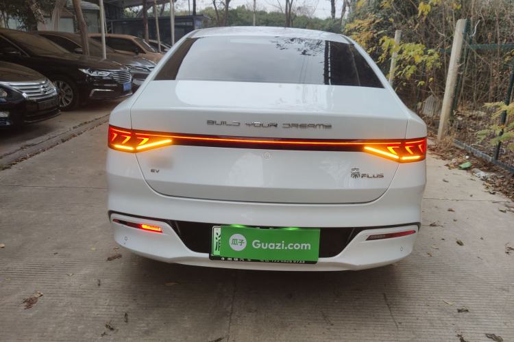 Used BYD Qin PLUS 2024 Honor Edition EV 510KM Beyond Model