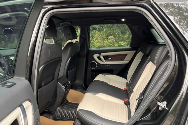 Used Land Rover Discovery Sport 2020 249 PS R-Dynamic Performance Edition
