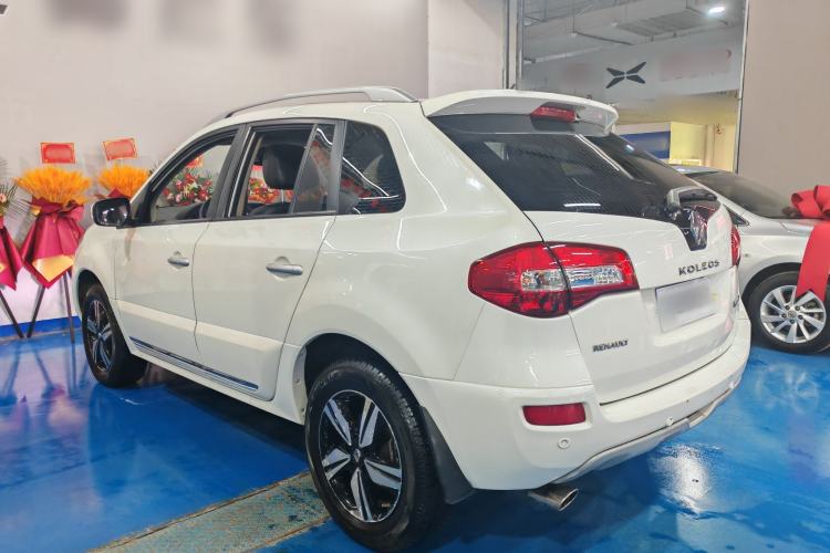 Used Renault Koleos 2015 2.5L 4x4 Comfort Edition
