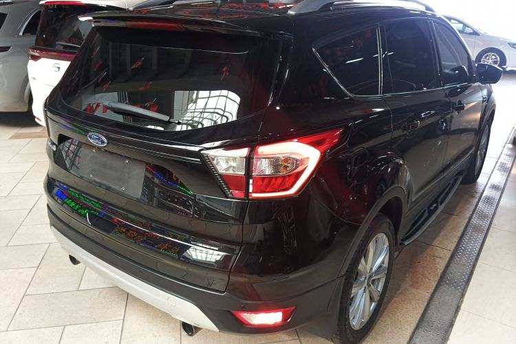 Used Ford Kuga 2017 EcoBoost 180 Two-Wheel-Drive Luxury Wing Edition
