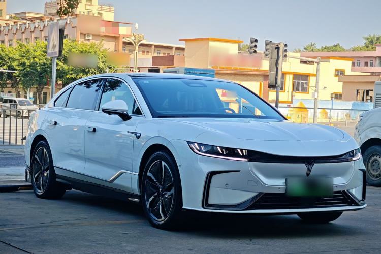 Used VOYAH PASSION 2023 Four-Wheel Drive Standard Edition