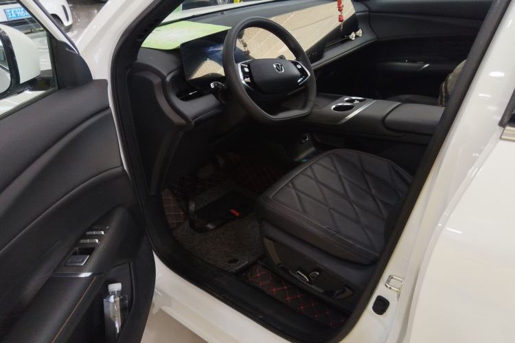 Used Changan CS75 PLUS 2025 4th Generation 1.5T New Blue Whale Smart Luxury Edition
