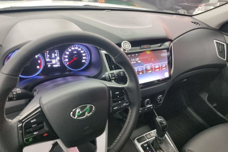 Used Hyundai ix25 2017 1.6L Automatic Smart Version
