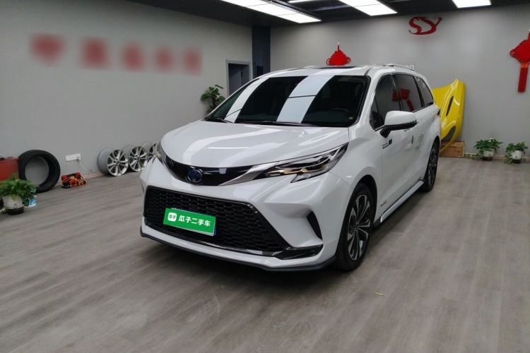 Used Toyota Granvia 2023 2.5L Hybrid Prestige PLUS Edition