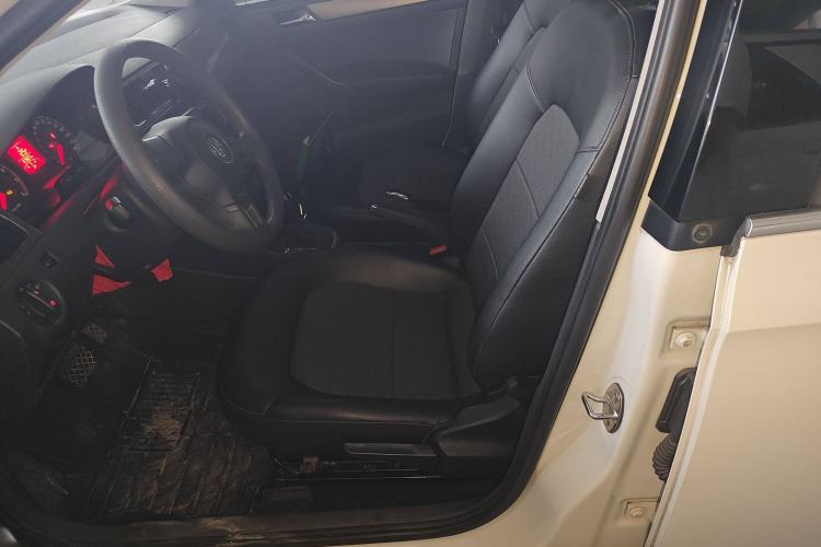 Used Volkswagen Santana 2015 1.6L Automatic Comfort Edition
