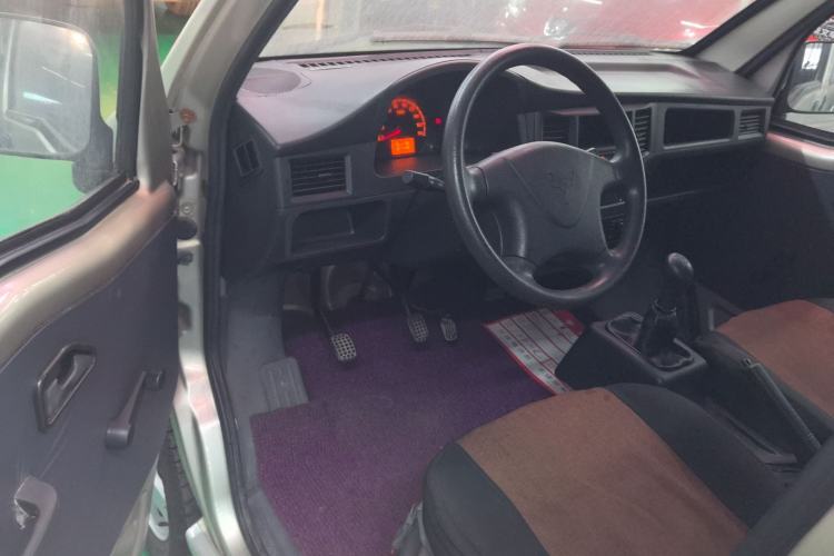 Used Wuling Zhiguang 2013 1.0L Practical Version
