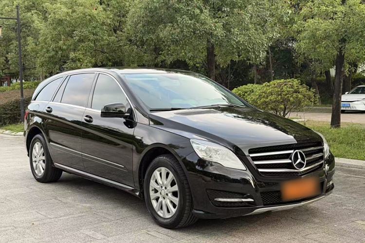 Used Mercedes-Benz R-Class 2017 R 320 4MATIC Business Edition Prestige Model