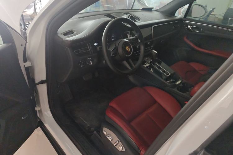 Used Porsche Macan 2024 Macan 2.0T