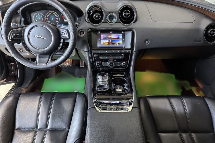Used Jaguar XJ 2016 XJL 2.0T Two-Wheel-Drive Elegant Business Edition
