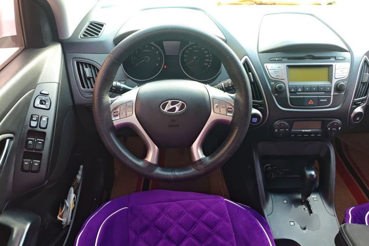 Used Hyundai ix35 2015 2.0L Automatic 2WD Smart Type China IV
