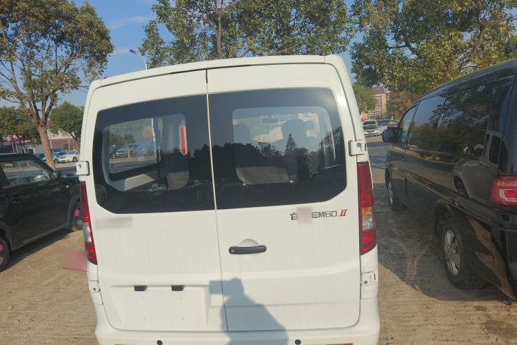 Used Chana Ruixing EM60 2025 Passenger Version Comfort Edition 6 Seats 300 km Range Side-Hinged Doors
