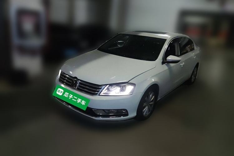 Used Volkswagen Magotan 2015 2.0 TSI Luxury Model
