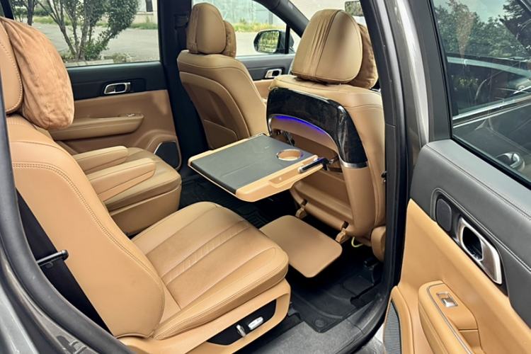 Used Li Auto ONE 2020 Extended-Range 6-Seater Version
