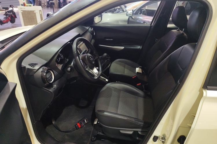 Used Nissan Kicks 2017 1.5L CVT Smart Drive Edition
