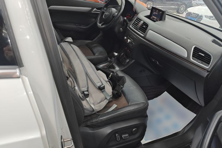 Used Audi Q3 2017 30 TFSI Fashion Model
