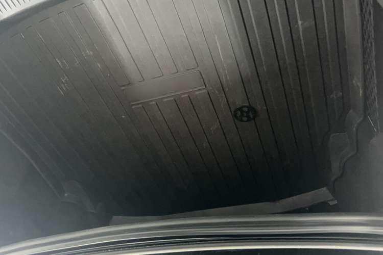 Used Mercedes-Benz E-Class 2017 E 300 L Sport Luxury Edition
