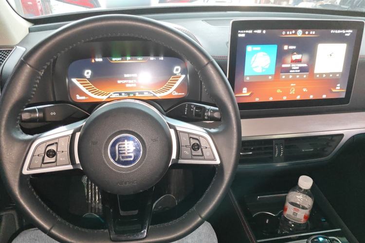 Used BYD Tang New Energy 2018 DM 2.0T All-Wheel Drive Smart Connectivity Luxury Model 7 Seats China V Emission Standard