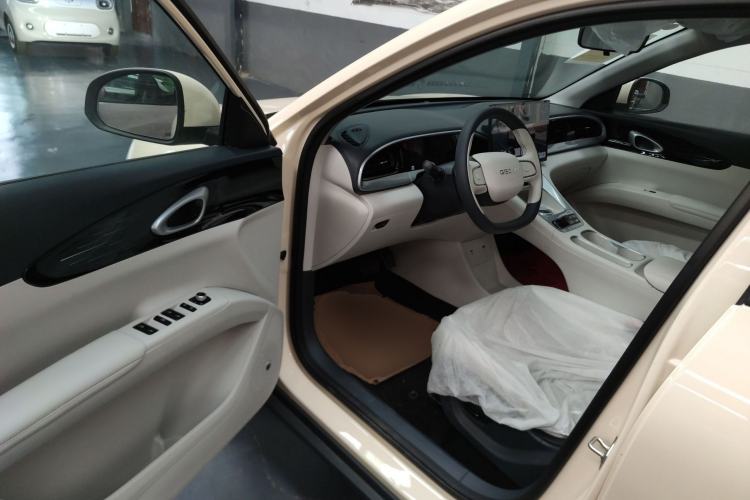 Used  Geome 2025 UP 410km Exploration Edition
