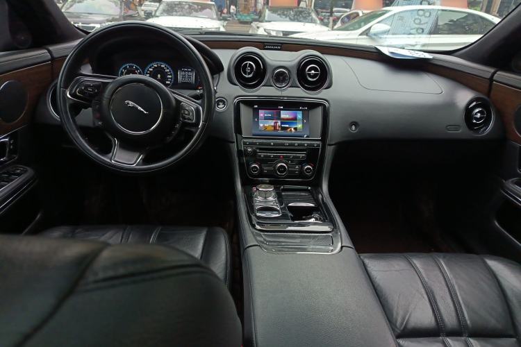 Used Jaguar XJ 2016 XJL 3.0 SC Two-Wheel-Drive Elegant Business Edition
