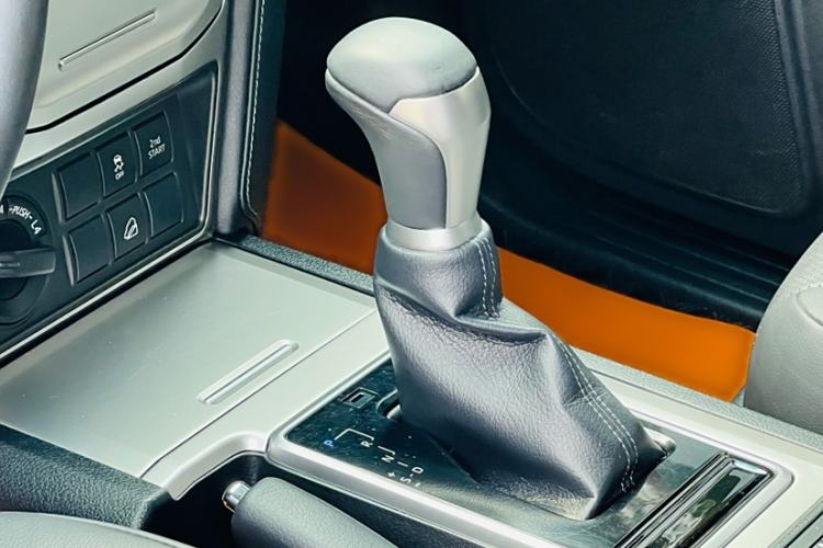 Used Toyota Prado 2019 3.5L Automatic TX-L Deluxe Edition with Rear-Mounted Spare Tire
