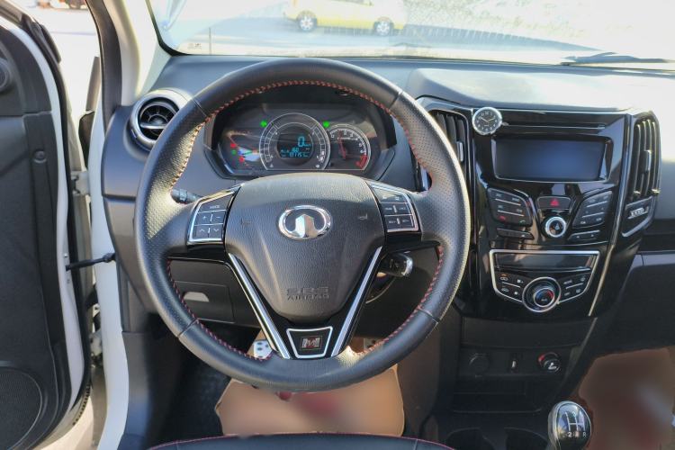 Used Great Wall M4 2014 1.5L manual Comfort trim level