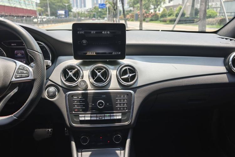 Used Mercedes-Benz CLA 2018 CLA 220 4MATIC
