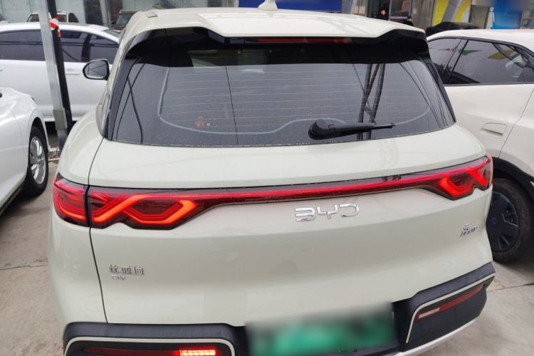 Used BYD Yuan UP 2024 401KM Leading Edition
