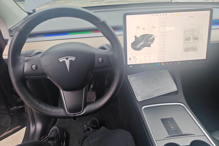 Used Tesla Model Y 2021 Long-Range All-Wheel-Drive Version