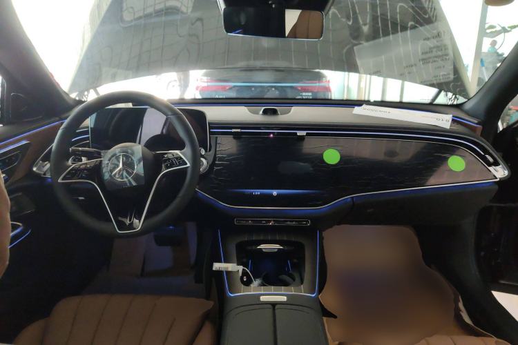 Used Mercedes-Benz E-Class 2025 Facelift E 300 L Luxury Edition
